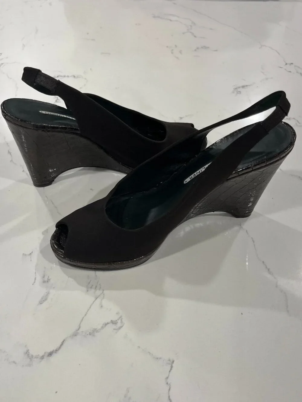 Donald J Pliner Brown WedgesSize 8 1/2